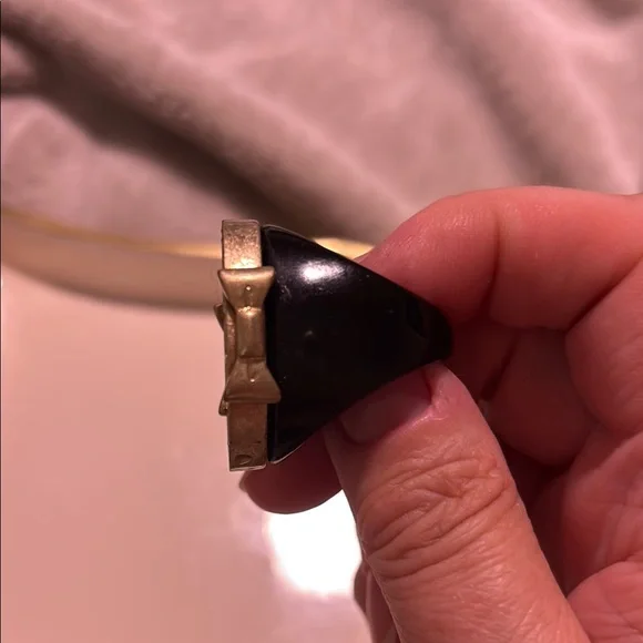 Betsey Johnson RARE Black Fairy Art-Inspired Ring W/ Bow Accents & Gold Trim - Picture 3 of 3